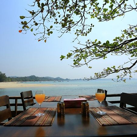 โคโคนัท ไอส์แลนด์ รีสอร์ท งาปาลิ ภายนอก รูปภาพ