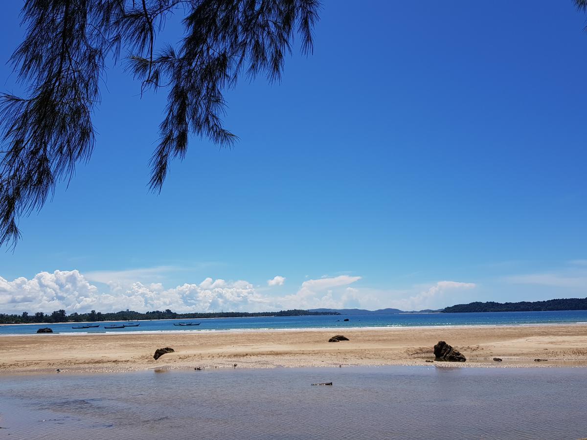 โคโคนัท ไอส์แลนด์ รีสอร์ท งาปาลิ ภายนอก รูปภาพ